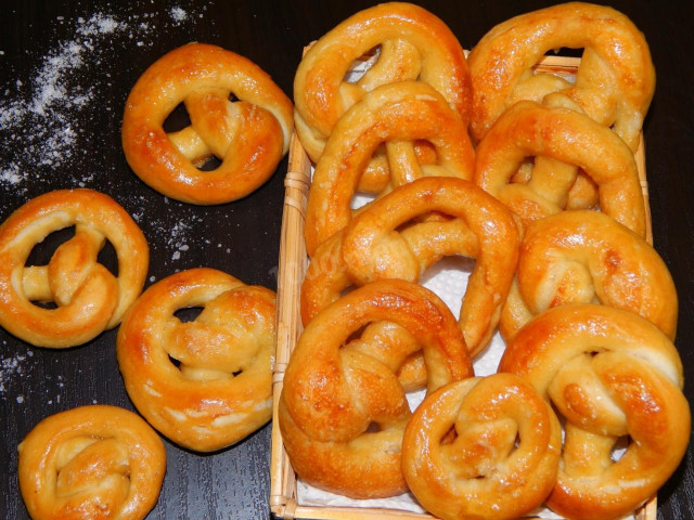 Идеальный классический брецель: секреты приготовления в домашних условиях