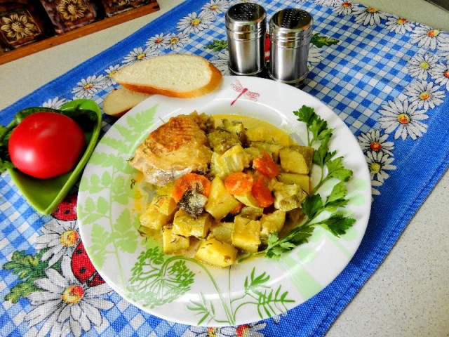 Идеальное блюдо из курицы с кабачками в мультиварке — просто и вкусно