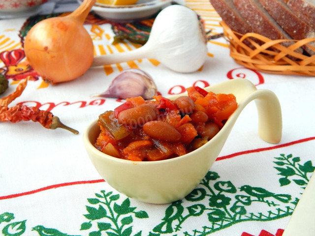 Аутентичный грузинский лобио: ароматная закуска из фасоли