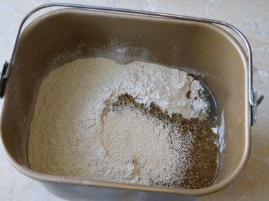 Добавление дрожжей