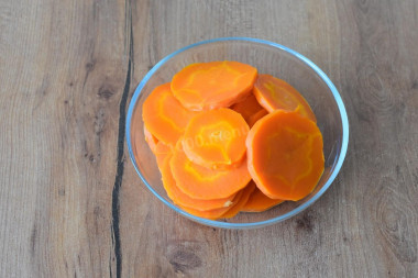 Украшение морковью Украшение морковью