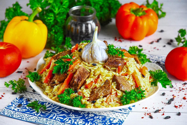 Authentic Uzbek Beef Pilaf: A Flavorful Delight from the Kazan