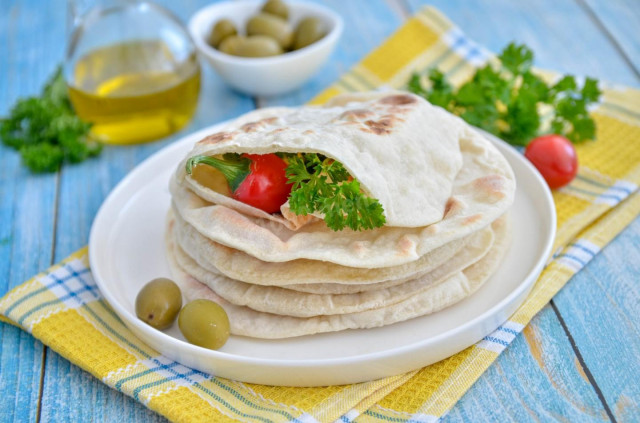 Master the Art of Perfect Homemade Skillet Pita Bread