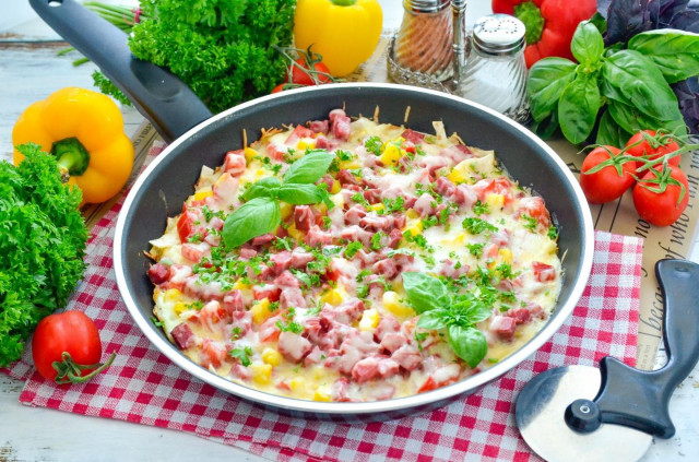 Easy Skillet Lavash Pizza with Sausage and Cheese