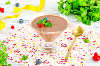 Подача десерта