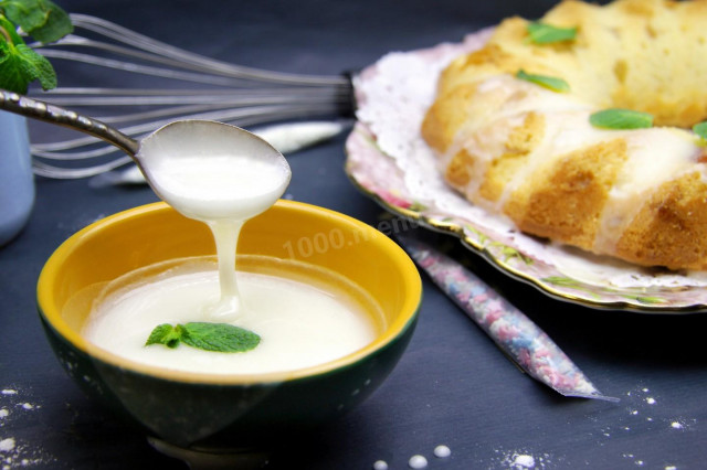 Deliciously Tangy Sugar Glaze for Cupcakes