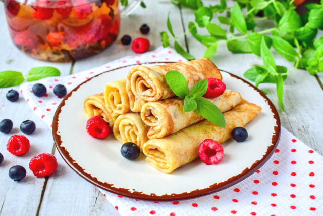 Идеальные тонкие блины на молоке и воде: секреты приготовления