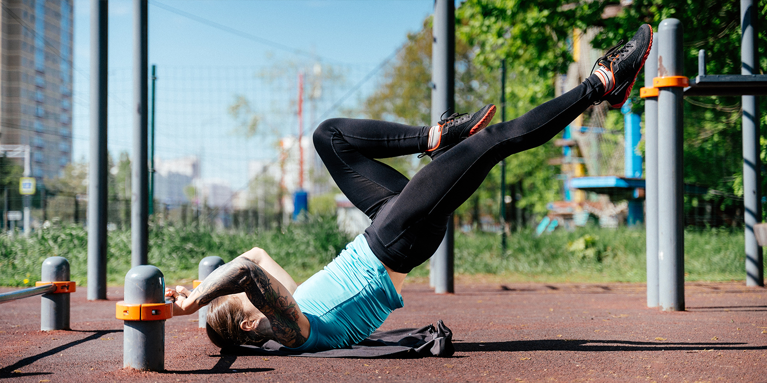 Необычные упражнения на турнике для настоящих искателей вызова
