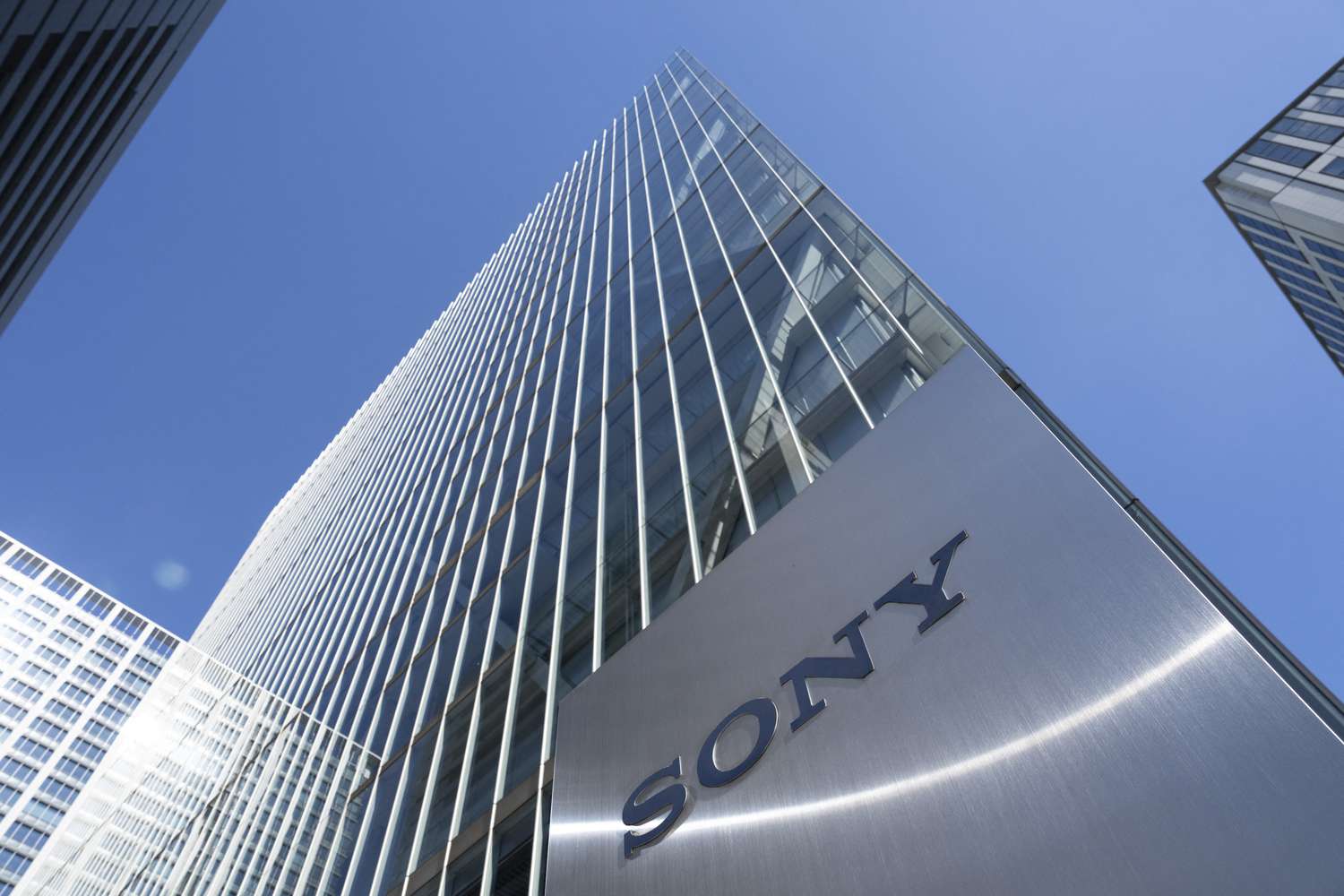 Акции Sony растут на фоне сильной прибыли и программы обратного выкупа, несмотря на угрозу тарифов