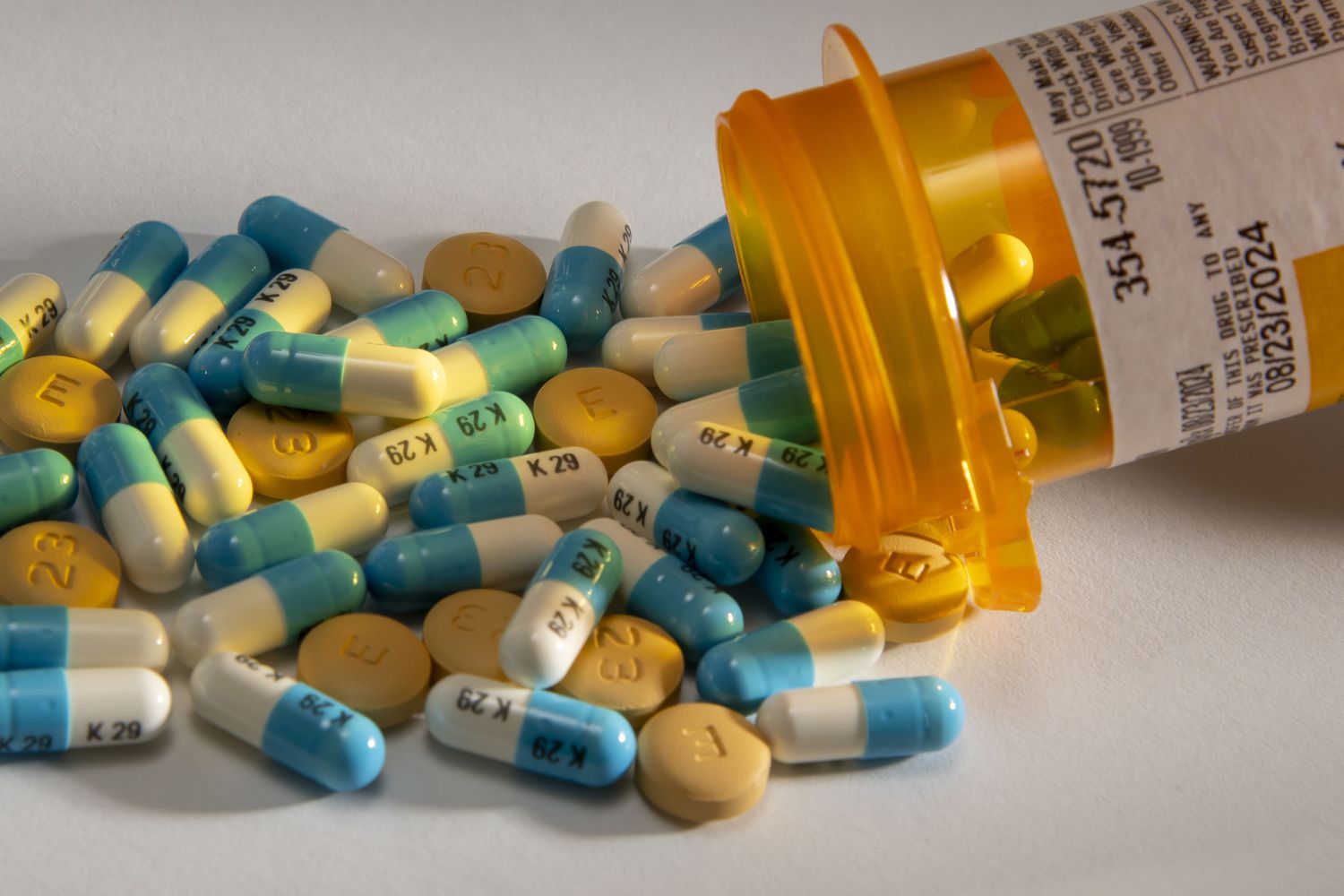 Dorilar Narxini Arzonlashtirish Bo‘yicha Muqobil Qaror Qabul Qilindi