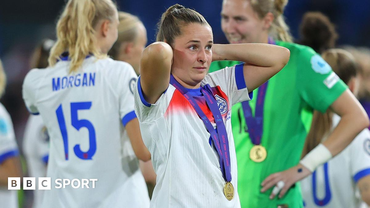 Элла Туун: полузащитница сборной Англии рассказала о смерти бабушки за несколько часов до финала Евро-2025