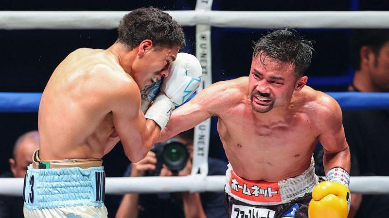 Бокс: Рикардо Рафаэль Сандовал обыграл Кэнсиро Тэрадзи, Антонио Варгас свёл вничью бой с Дайго Хигой