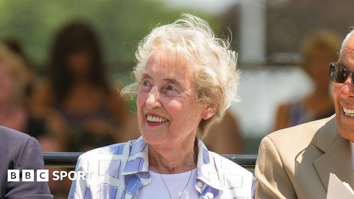 Angela Mortimer Barrett, 1961 yilgi Uimbldon chempioni, 93 yoshida vafot etdi