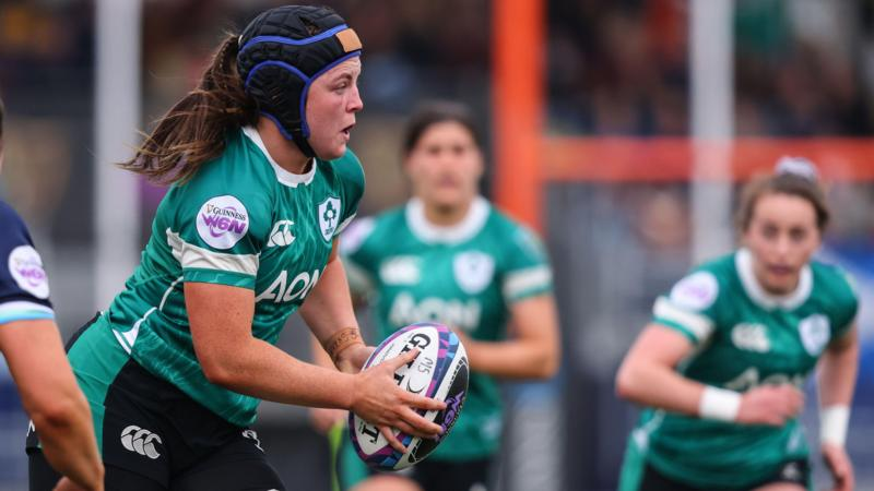 Кубок мира по регби среди женщин: Бриттани Хоган использует регби, чтобы справиться со смертью отца