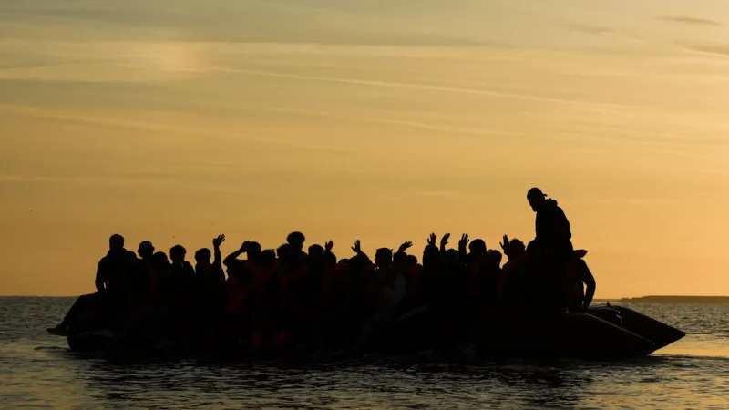 UK and France launch 'one-in, one-out' small boats pilot to curb Channel crossings