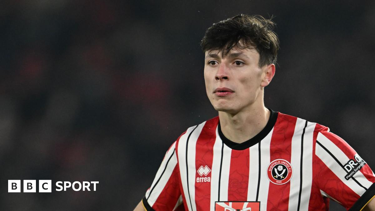 Anel Ahmedhodzic: Sheffield United himoyachisi Feyenoordga qo'shildi