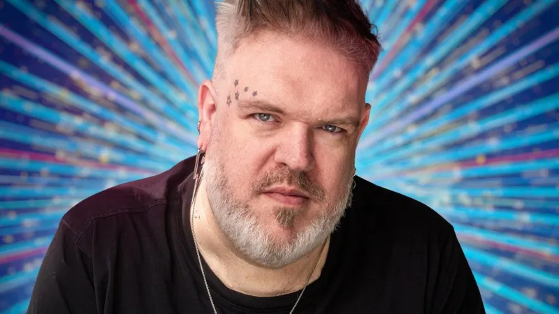 Kristian Nairn Mundur dari Strictly Come Dancing, Lewis Cope Gantikan