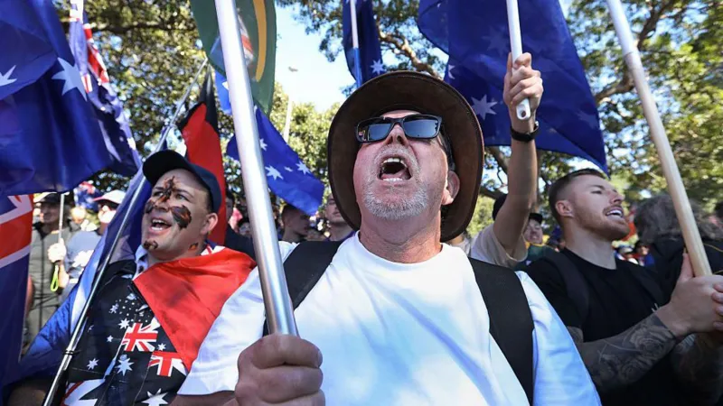 Thousands Rally Against Immigration in Australia Amid Far-Right Concerns