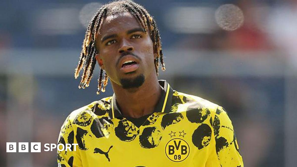 Боруссия Дортмунд подписывает Карни Чукуэмеку из Челси