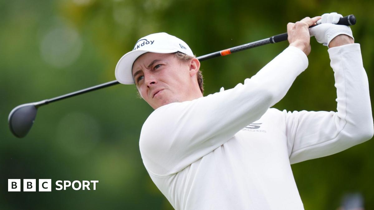 Мастерс Британии по гольфу: кандидат в команду Кубка Райдера Мэтт Фитцпатрик на втором месте после второго раунда на Белфри