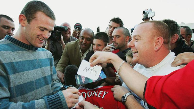 Wayne Rooney Reveals Scholes' Unexpected Call During Coronation Street