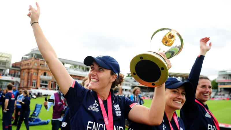 Шарлотта Эдвардс: поражения женской сборной Англии от Индии не стали «проверкой реальности»