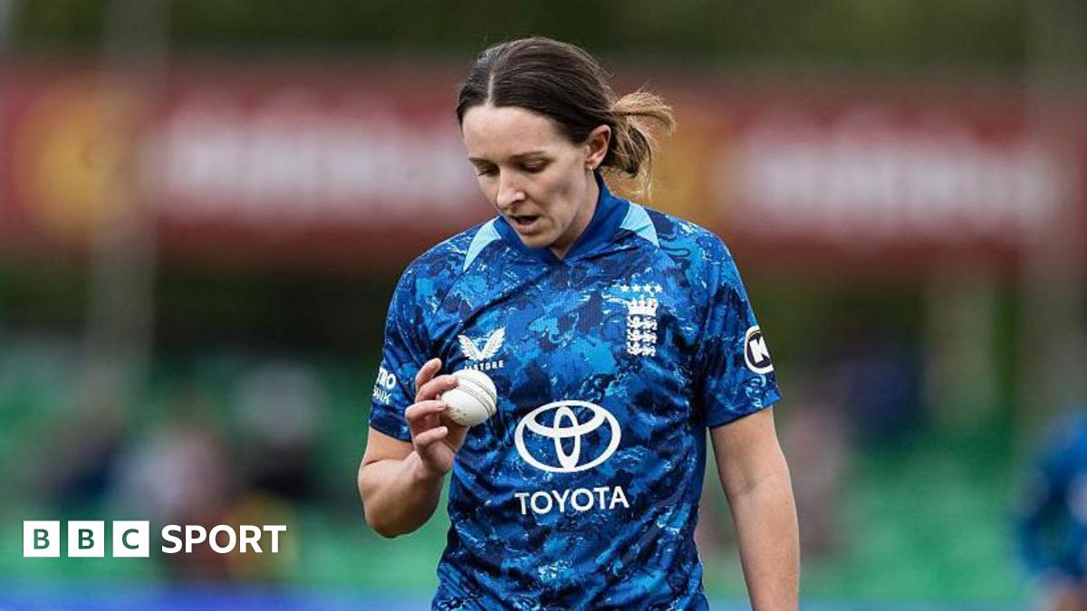 Женский Кубок мира 2025: Кейт Кросс не попала в состав сборной Англии, возвращаются Дэнни Уайатт-Ходж и Сара Гленн