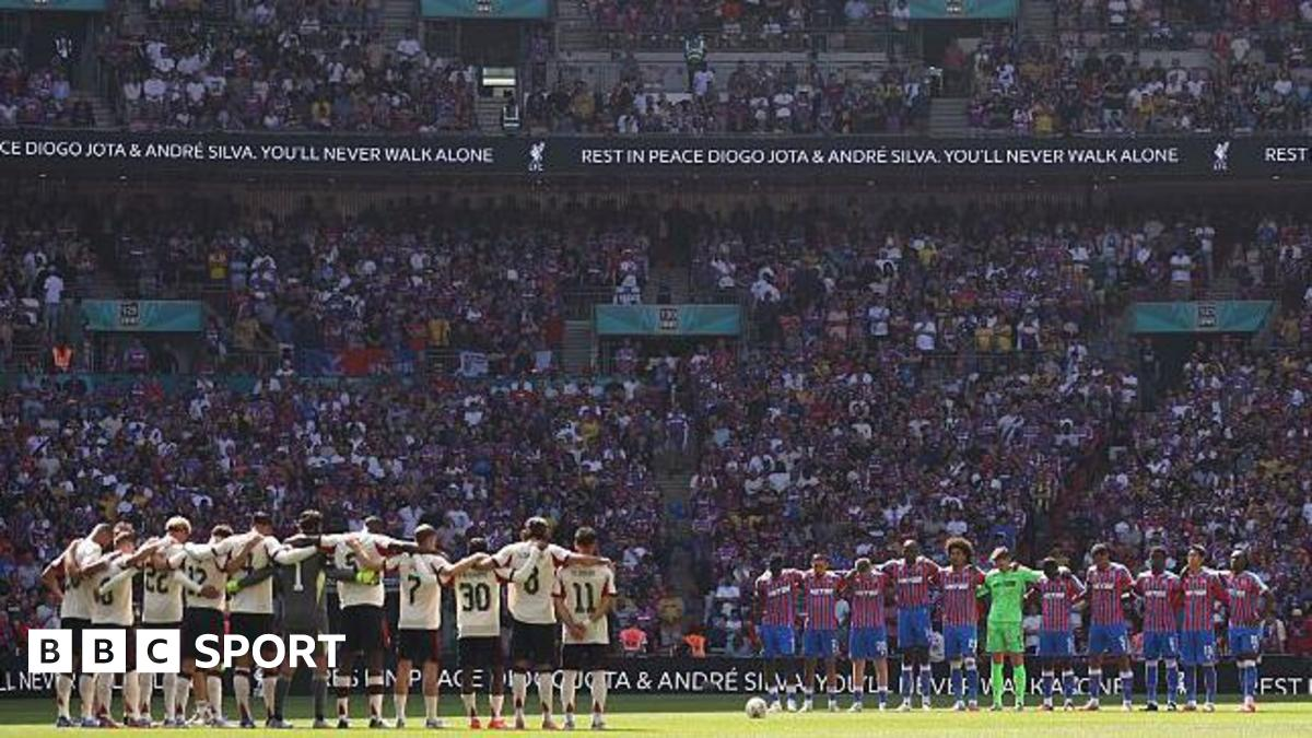 Crystal Palace fans had no intent to disrupt minute's silence, says Arne Slot