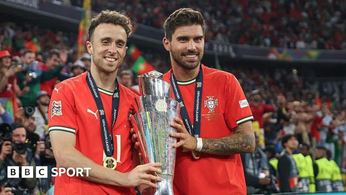 Диогу Жота: номер 21 сборной Португалии достанется Рубену Невешу