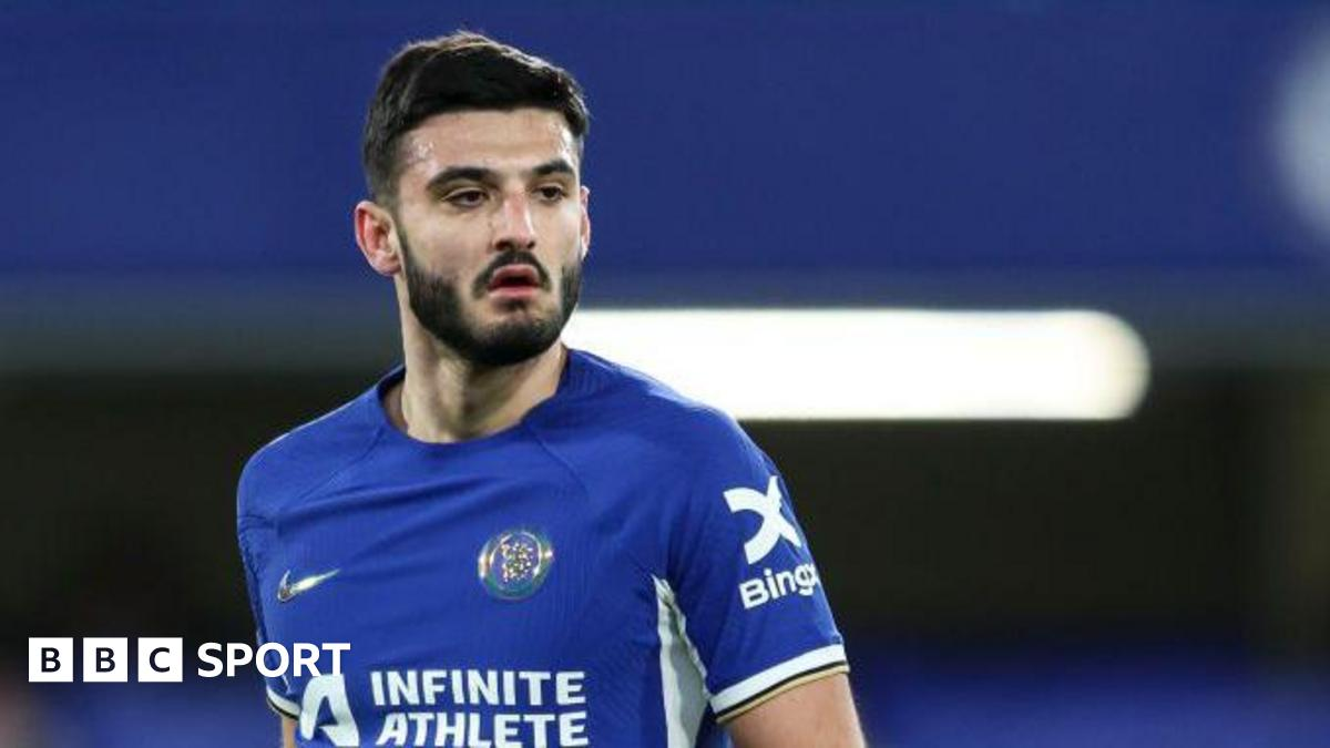 Burnley in advanced talks to sign Chelsea striker Armando Broja permanently