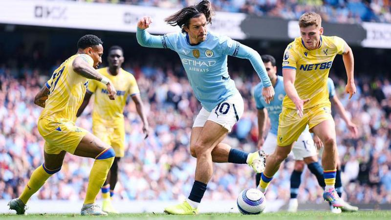 Alexander Isak's Newcastle Future in Doubt, Says Wayne Rooney