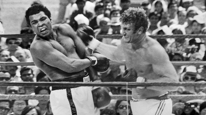 Joe Bugner: Muhammad Alliga qarshi jang qilgan sobiq og'ir vazn bokschisi, 75 yoshida vafot etdi