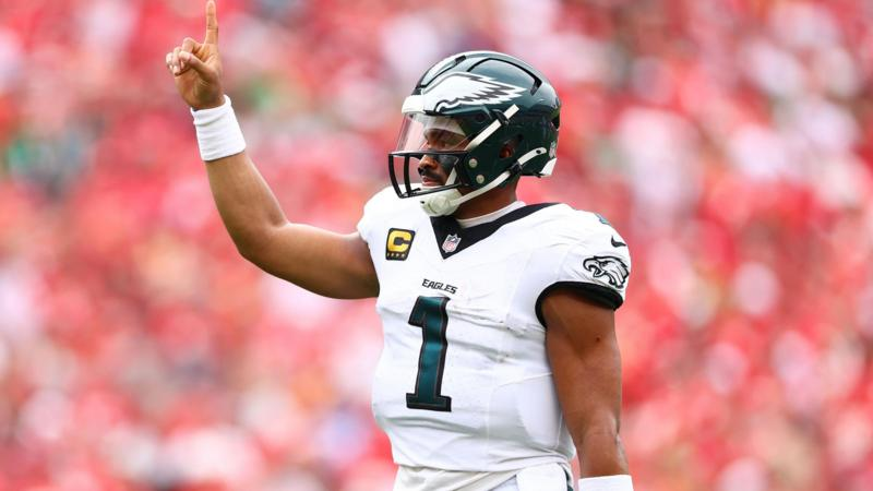NFL Week Two: Eagles edge Chiefs in Super Bowl rematch, Cowboys stun Giants in OT