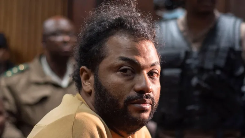 Красота и зверь: Табо Бестер пытается через суд запретить выход документального фильма Netflix