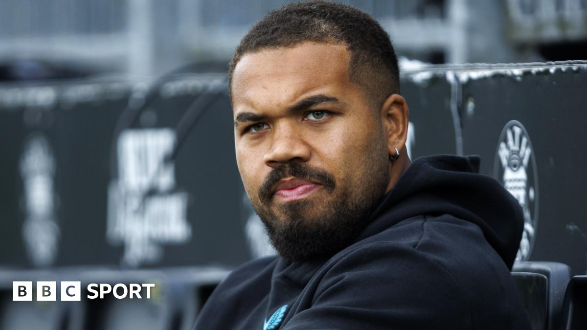 Ollie Lawrence recalled to England training camp ahead of Autumn Internationals