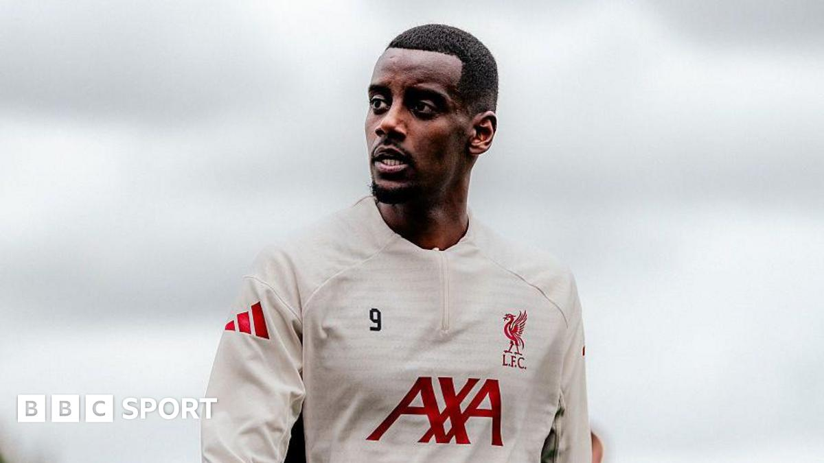 Сразу ли выпускать Исака? FPL-вопрос недели