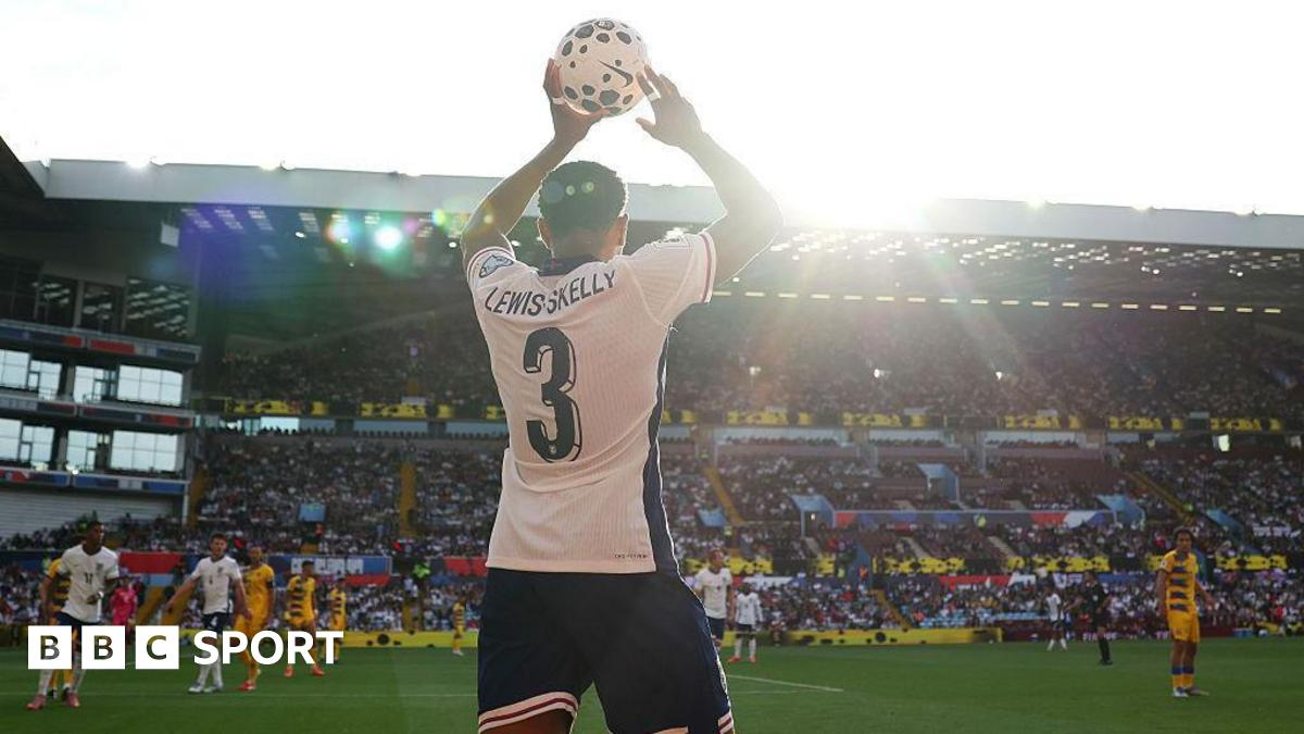 Томас Тухель призывает Англию использовать дальние вбросы и длинные передачи