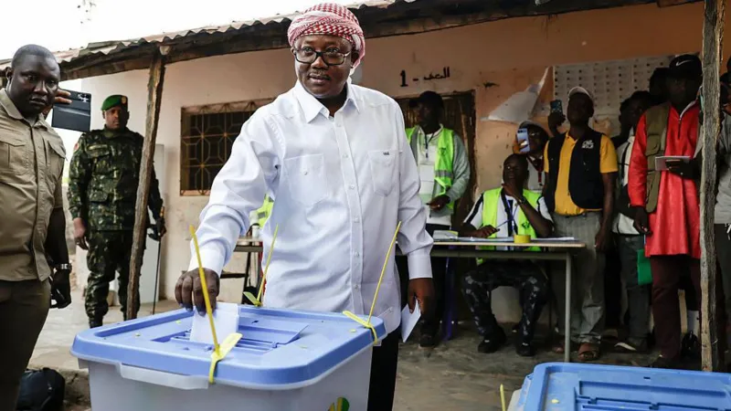 Top West African Leaders Dismiss Guinea-Bissau Coup as a Sham