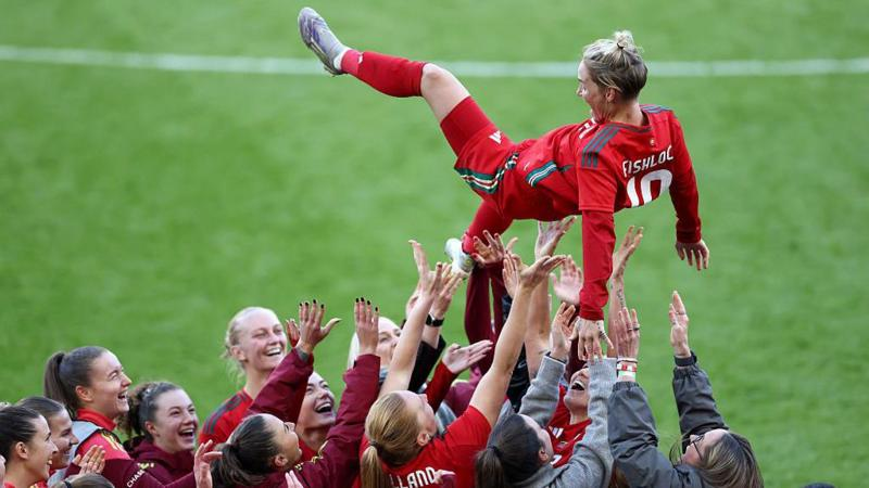 Fishlock's trailblazing career guides Wales as Wilkinson pushes for regular club minutes