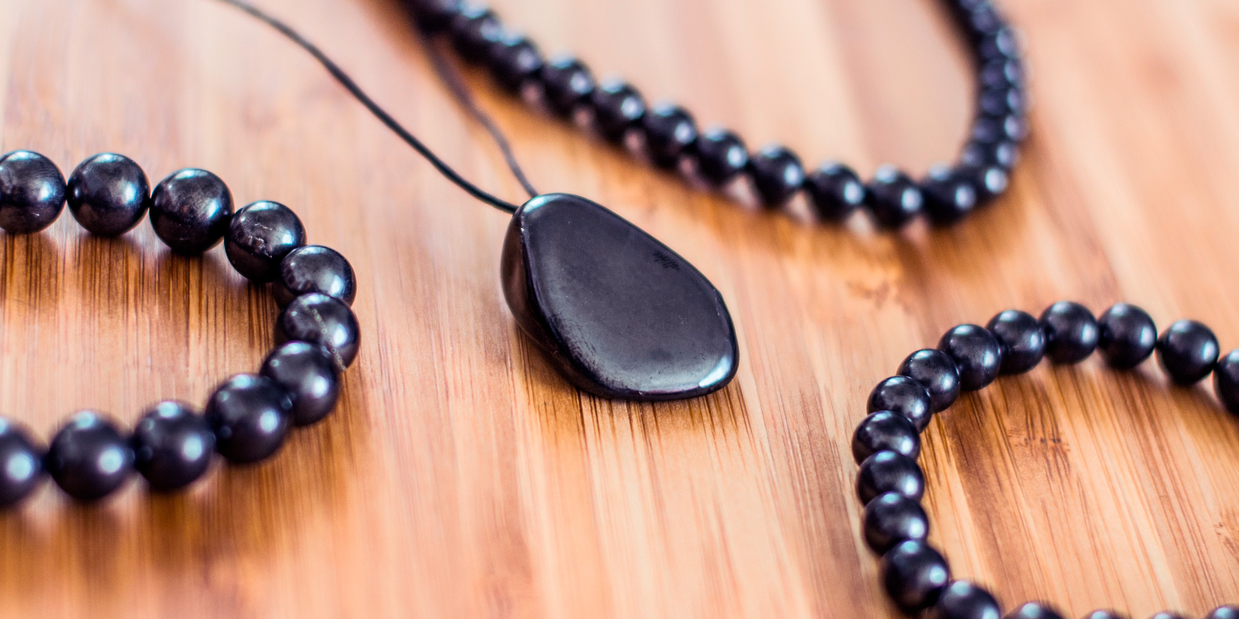 Шунгит: что это такое и действительно ли он лечит — мифы и факты