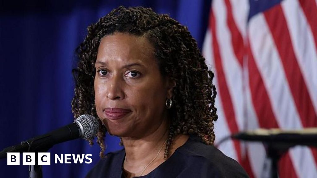 DC Mayor Muriel Bowser to Step Down: Crowded Field Emerges as She Won’t Seek Re-Election