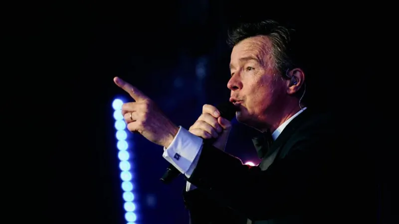 Рик Эстли станет седьмым хэдлайнером летних концертов у замка Ладлоу в Шропшире