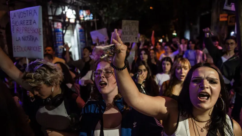 Италия вводит фемицид как отдельное преступление: парламент единогласно принял закон