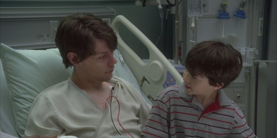 Adegan Konflik Rumah Sakit Adegan konflik dengan pihak berwenang