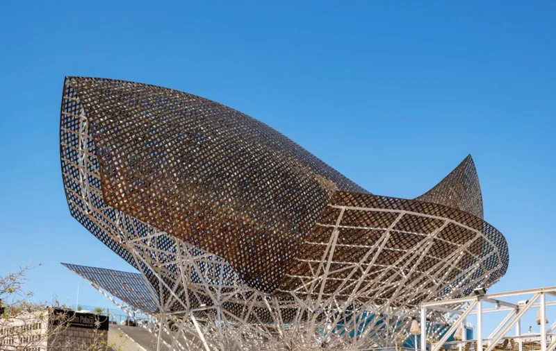 Peix dOr fish sculpture in Barcelona