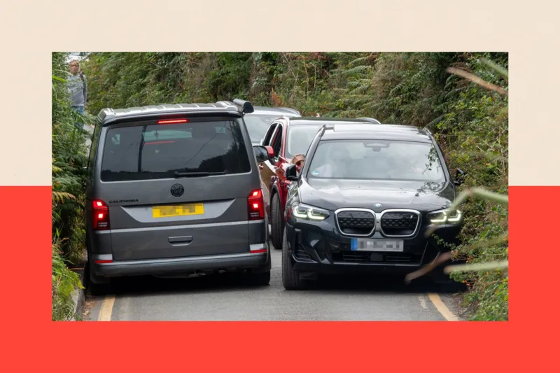 Getty Images Vehicles in narrow road and lanes in Cornwall, England