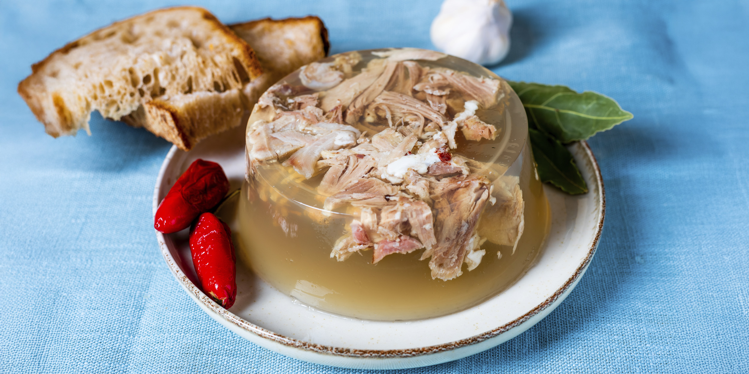 Холодец и суставы: действительно ли работает коллаген?